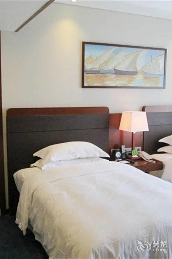 Bavaria City Hotel Beihai Εξωτερικό φωτογραφία